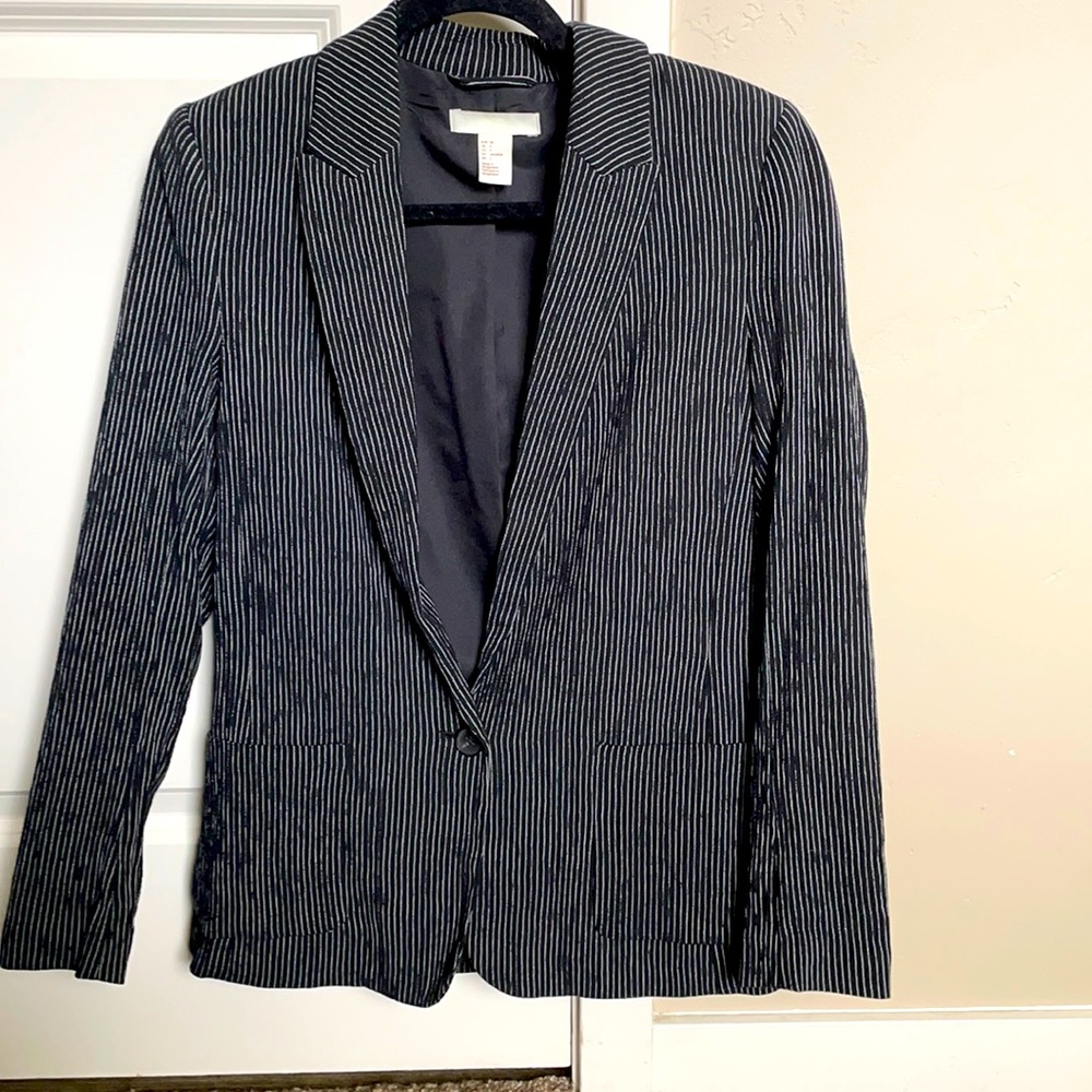 H&M Black pin stripped blazer